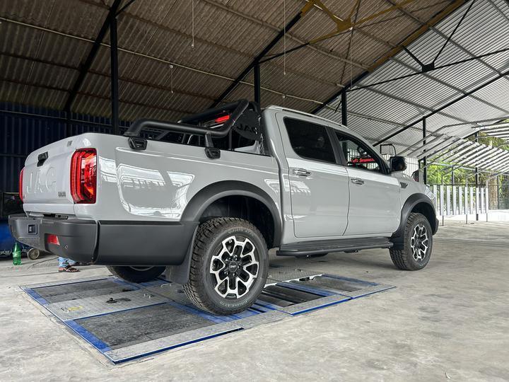 Roller Five-in-One Inspection Line with 3000kg Max Axle Load, AC380V±10%50HZ Power Supply, and 800-2200mm Applicable Wheel Tread for Vehicle Testing